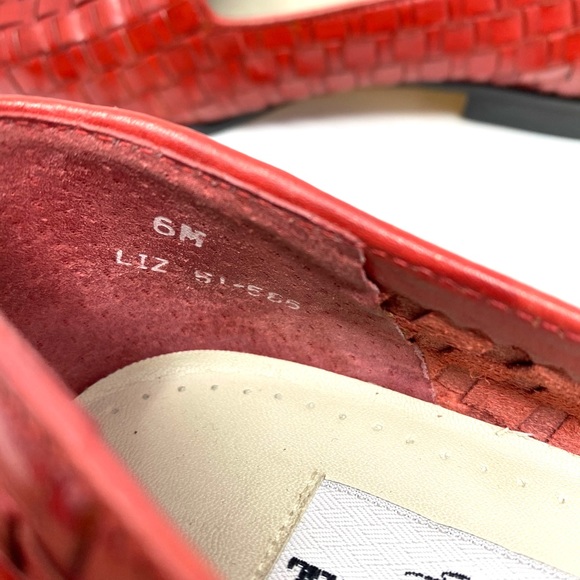Trotters red Liz weaved shoes size 6 M - Picture 4 of 5